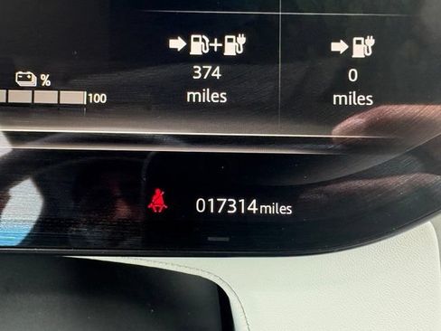 Used 2025 Land Rover Range Rover Sport Dynamic SE AWD/4WD image 5