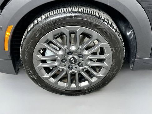 Certified 2025 MINI Cooper S image 31