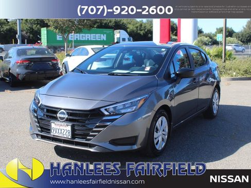 Used 2025 Nissan Versa S w/ Trunk Package FWD image 3