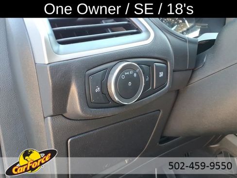 Used 2024 Ford Edge SE image 20