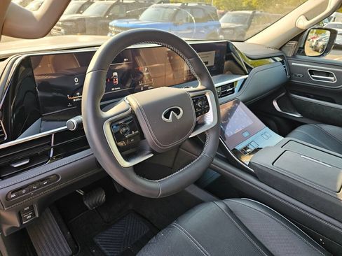 Used 2025 INFINITI QX80 Sensory AWD/4WD image 22