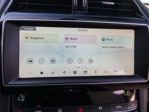 Used 2020 Jaguar F-PACE Premium AWD/4WD image 28