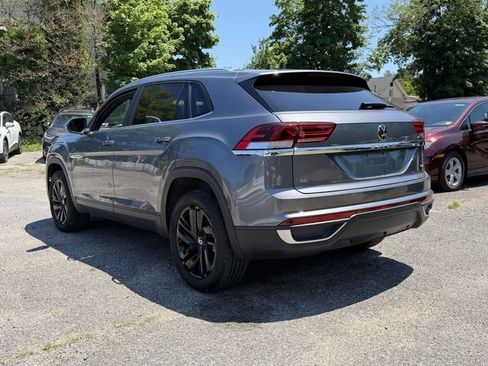 Used 2023 Volkswagen Atlas Cross Sport SE w/ Black Wheel Package AWD/4WD image 4