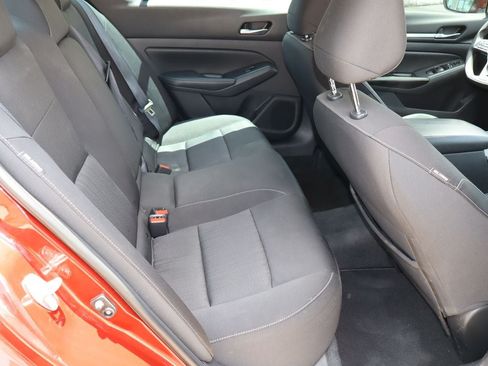 Used 2022 Nissan Altima 2.5 SV AWD/4WD image 17