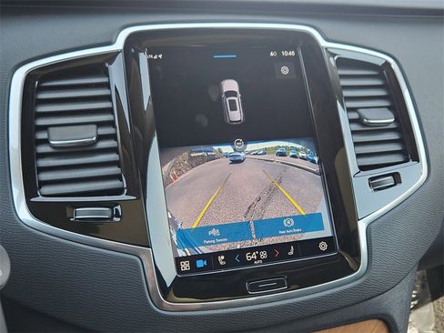 Used 2023 Volvo XC90 T8 Plus w/ Protection Package Premier image 14