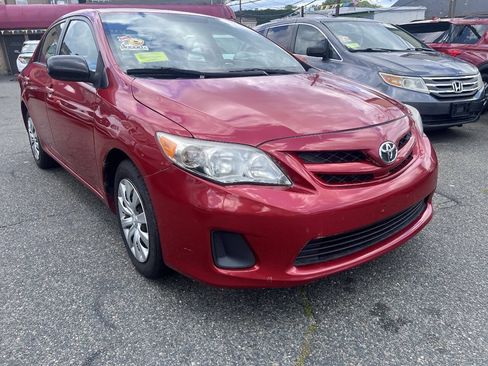 Used 2012 Toyota Corolla LE FWD image 4