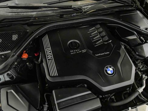 Used 2019 BMW 330i Sedan w/ M Sport Package RWD image 26