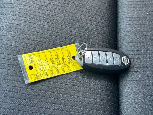 Used 2022 Nissan Altima 2.5 SV FWD image 35