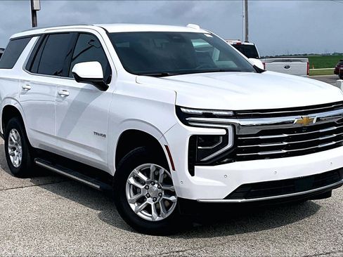 Used 2025 Chevrolet Tahoe LT AWD/4WD image 37