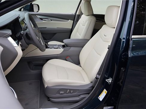 New 2026 Cadillac XT5 Premium Luxury w/ Driver Assist Package image 12