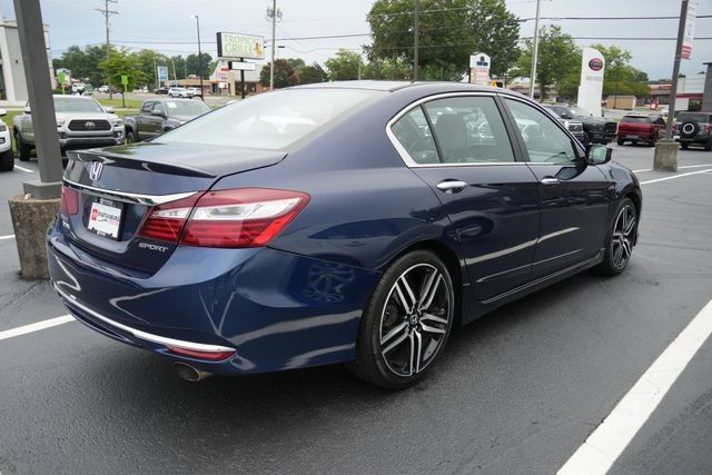Used 2016 Honda Accord Sport image 8