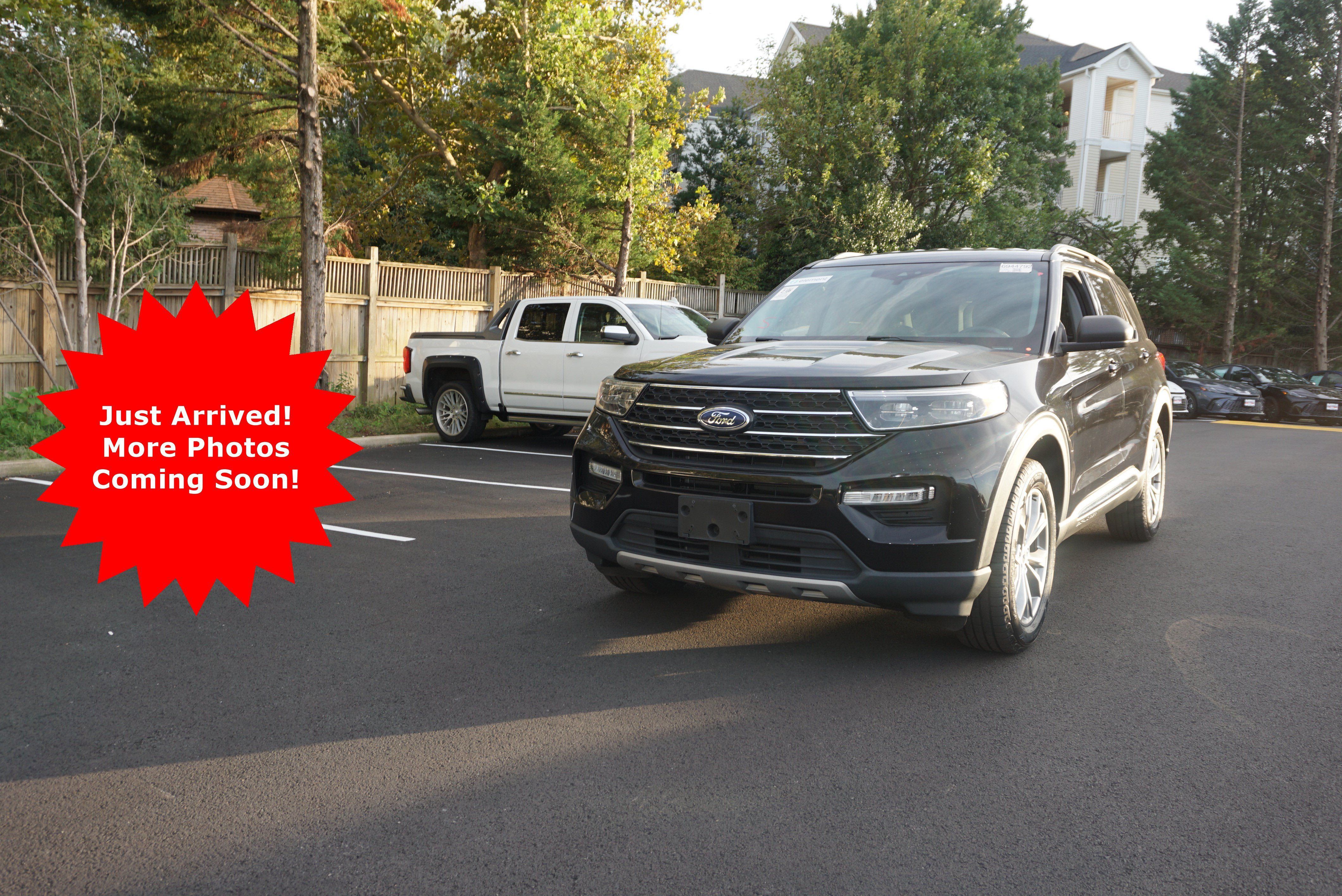 Used 2022 Ford Explorer XLT w/ Equipment Group 202A AWD/4WD image 1
