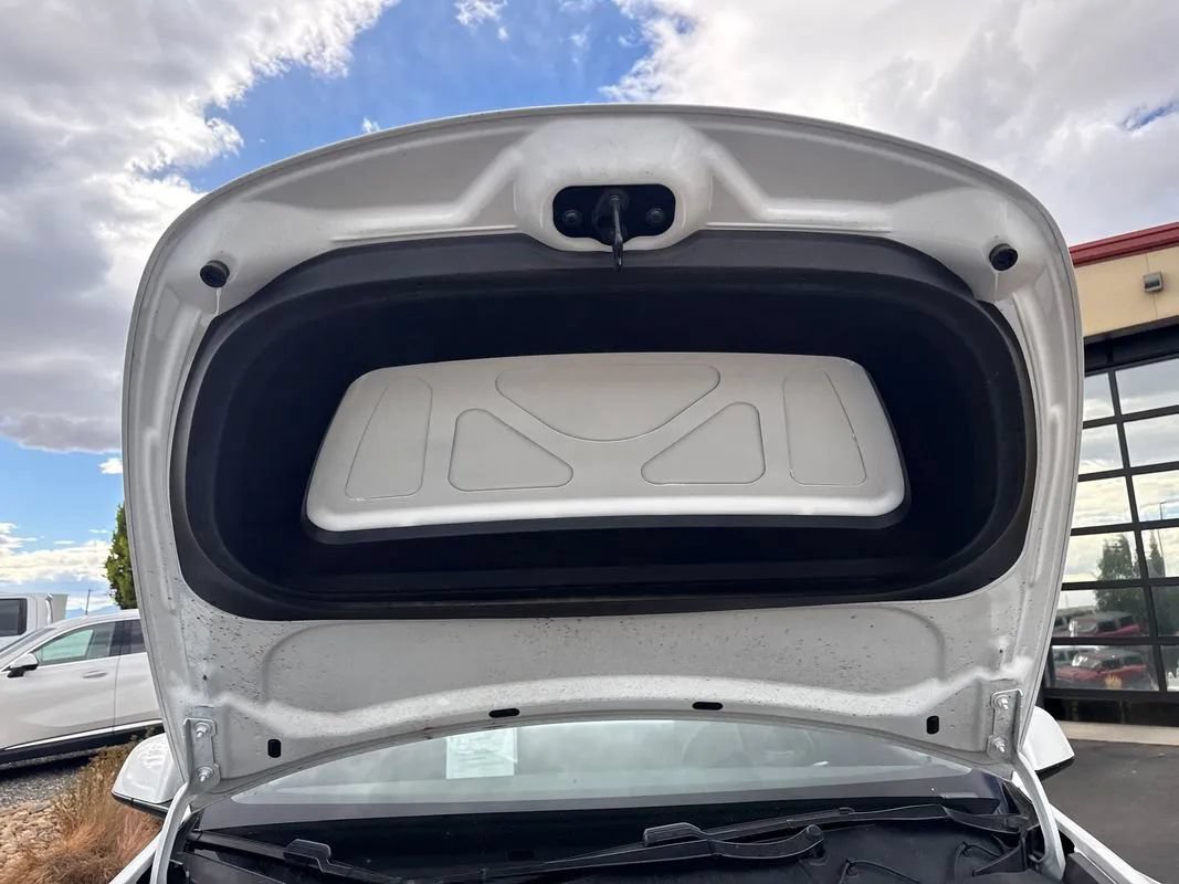 Used 2020 Tesla Model Y Long Range AWD/4WD image 28