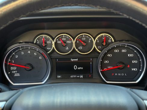 Used 2019 Chevrolet Silverado 1500 RST image 30