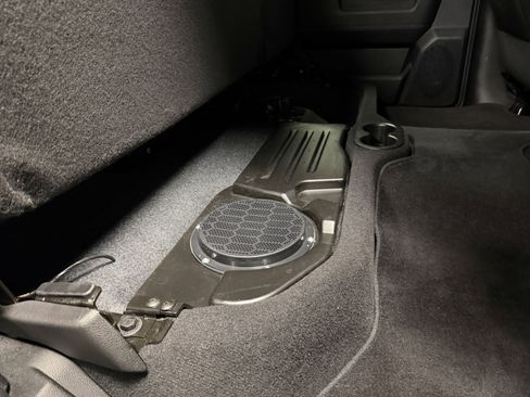 Used 2024 RAM 2500 Big Horn w/ Bed Utility Group image 33