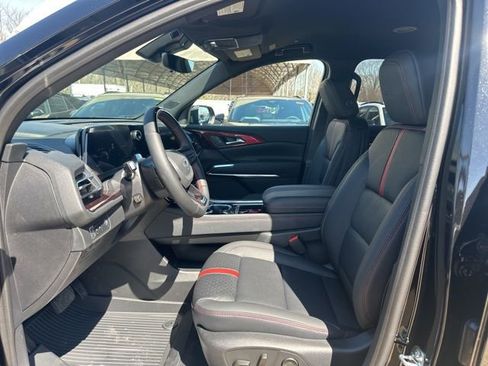 New 2026 Chevrolet Traverse RS image 12