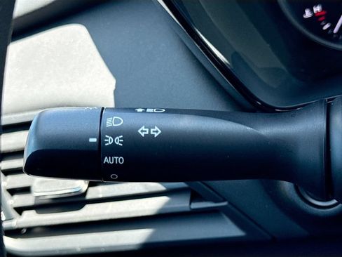 Used 2023 Subaru Legacy AWD/4WD image 12