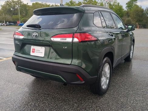 Certified 2023 Toyota Corolla Cross LE w/ Moonroof Package image 4