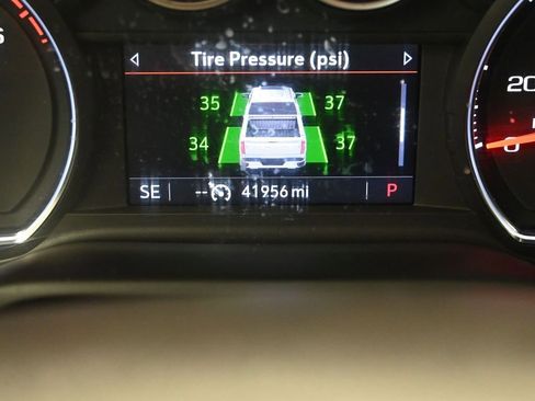 Used 2022 Chevrolet Silverado 1500 RST w/ Texas Edition Plus image 38