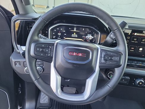 New 2026 GMC Sierra 1500 Elevation image 19