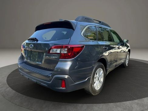 Used 2019 Subaru Outback 2.5i Premium AWD/4WD image 5