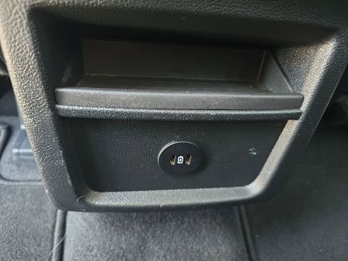 Used 2024 Ford Edge SEL AWD/4WD image 31