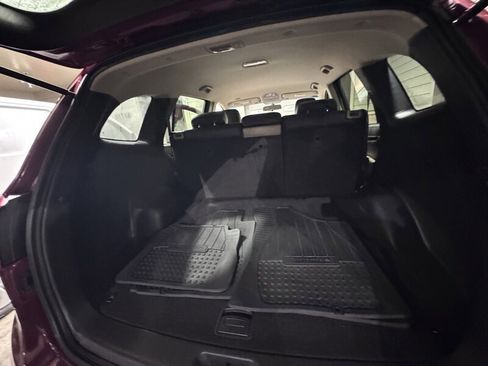 Used 2012 Hyundai Santa Fe GLS image 14