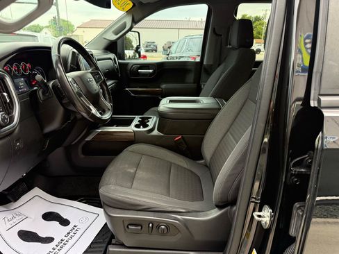 Used 2020 Chevrolet Silverado 1500 RST w/ True North Edition AWD/4WD image 10
