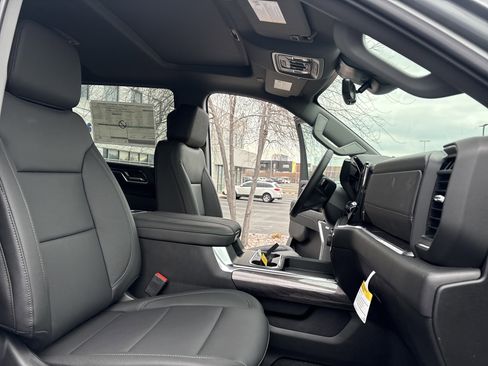 New 2026 Chevrolet Silverado 3500 LTZ w/ LTZ Convenience Package AWD/4WD image 27
