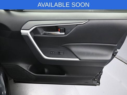 Used 2022 Toyota RAV4 XLE w/ Convenience Package AWD/4WD image 35