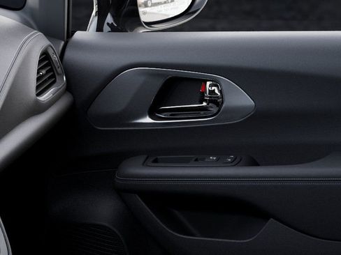 New 2026 Chrysler Pacifica Select w/ S Appearance Package image 25