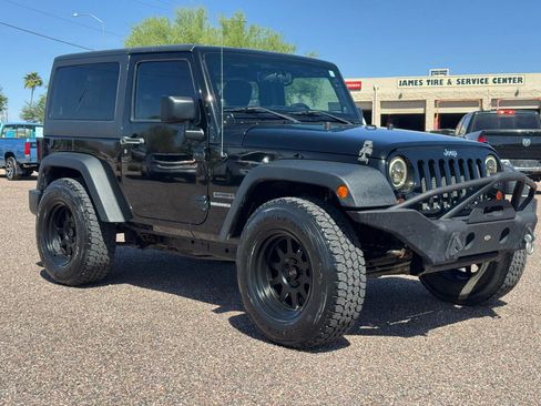 Used 2012 Jeep Wrangler Sport w/ Connectivity Group AWD/4WD image 21