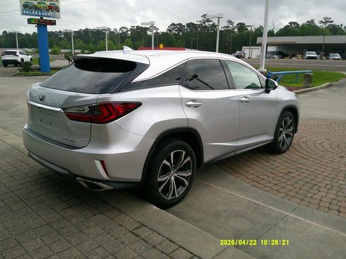 Used 2017 Lexus RX 350 FWD w/ Premium Package image 4