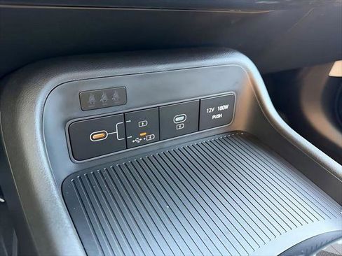 New 2026 Hyundai Kona SE image 23