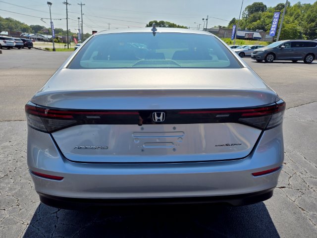 Used 2024 Honda Accord EX image 7