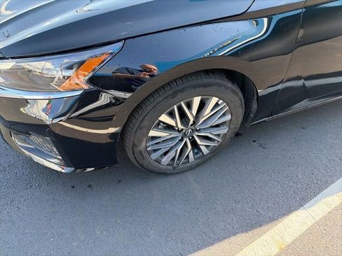 Used 2025 Nissan Altima 2.5 SV image 6