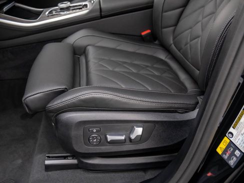 New 2026 BMW X5 xDrive50e w/ Executive Package image 14