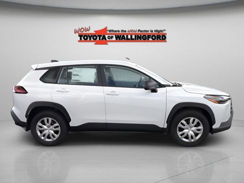 New 2026 Toyota Corolla Cross L AWD/4WD image 4