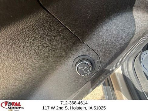 Used 2022 GMC Acadia Denali w/ LPO, Floor Liner Package AWD/4WD image 20