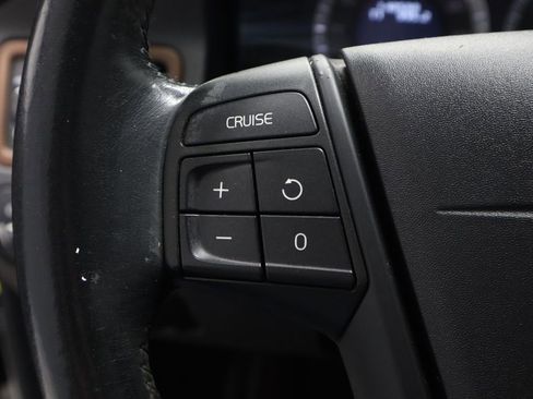 Used 2010 Volvo XC70 3.2 image 26