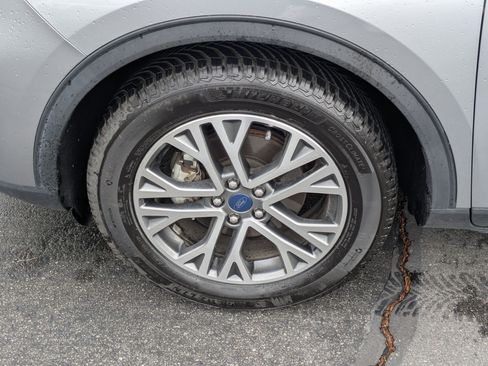 Used 2022 Ford Escape SEL AWD/4WD image 13