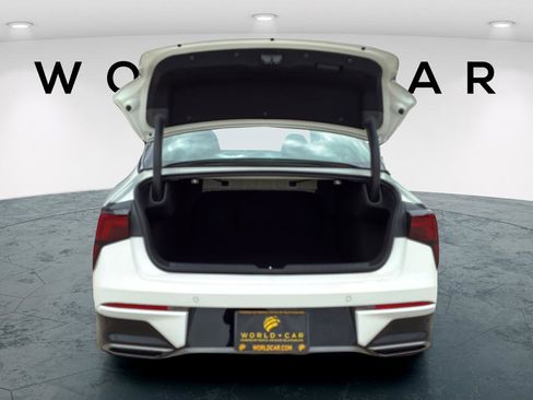New 2026 Kia K5 GT-Line image 9