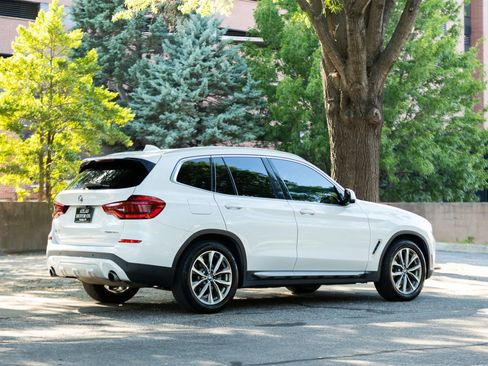 Used 2019 BMW X3 sDrive30i w/ Premium Package RWD image 7