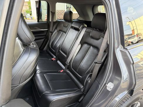 Used 2024 Jeep Grand Cherokee Limited 4xe AWD/4WD image 28