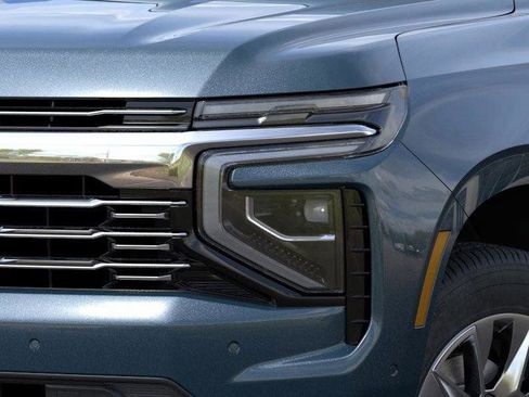 New 2026 Chevrolet Tahoe Premier w/ Sun And Tow Package AWD/4WD image 11