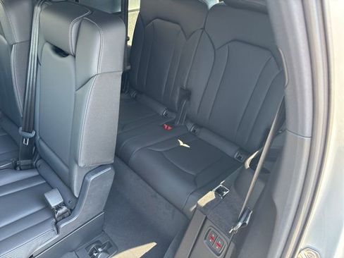 New 2026 Audi Q7 3.0T Premium Plus AWD/4WD image 40