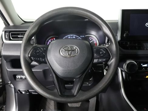 Used 2023 Toyota RAV4 LE FWD image 33