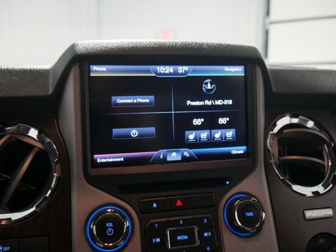 Used 2016 Ford F350 Lariat w/ Lariat Ultimate Package image 21