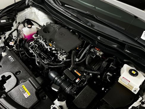 Certified 2023 Toyota Sienna Limited image 11