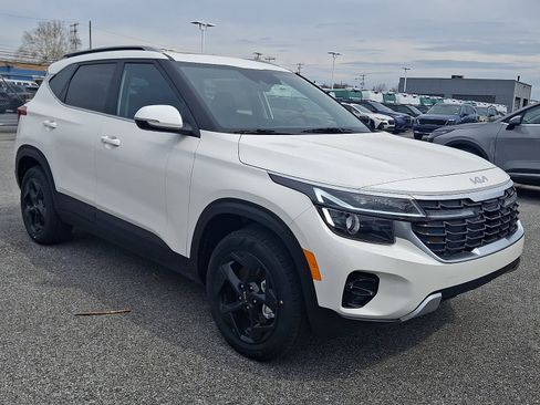 New 2026 Kia Seltos EX w/ EX Sunroof Package AWD/4WD image 2